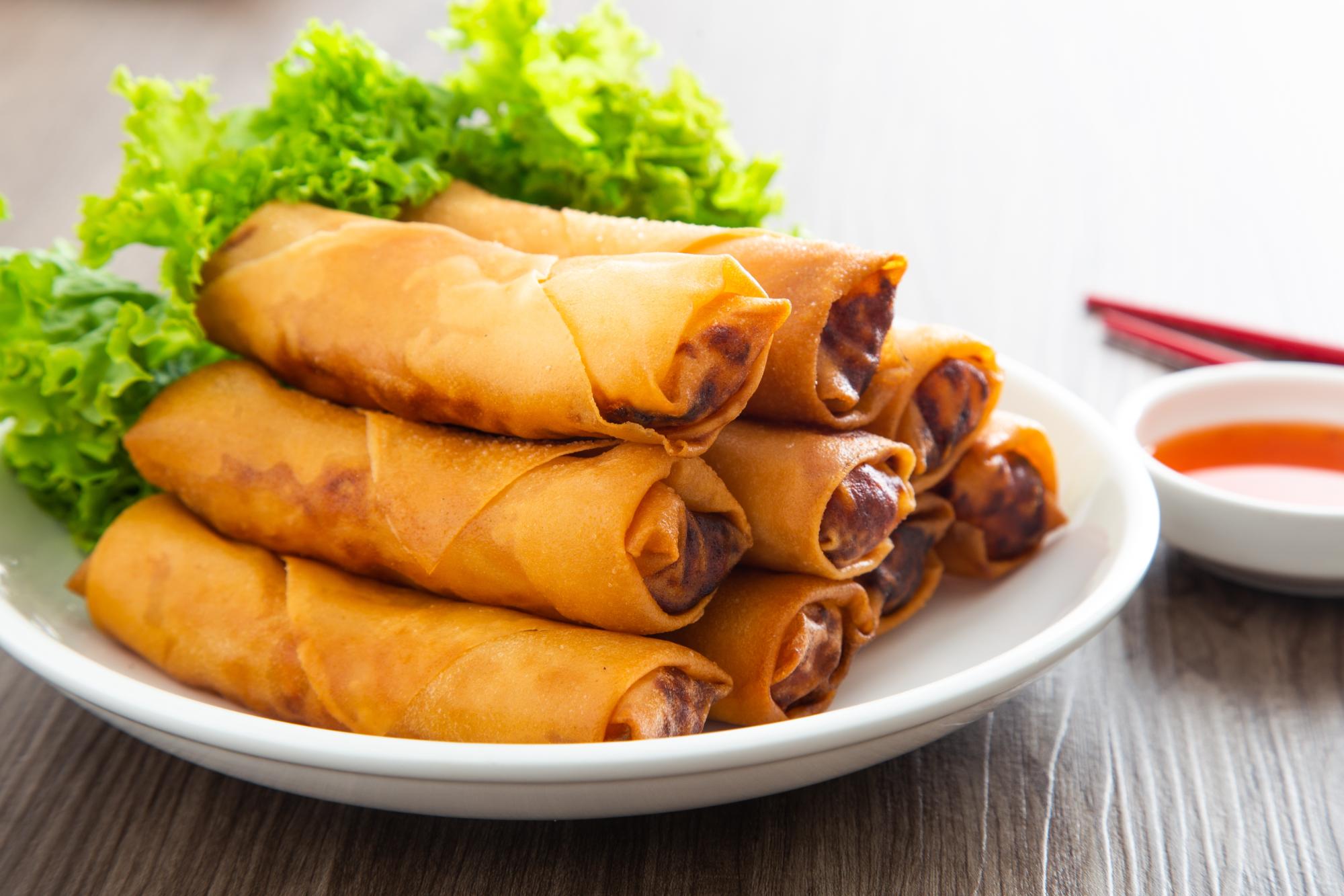 Vietnamese Delicacies: Fresh Spring Rolls and Pho for Beginners